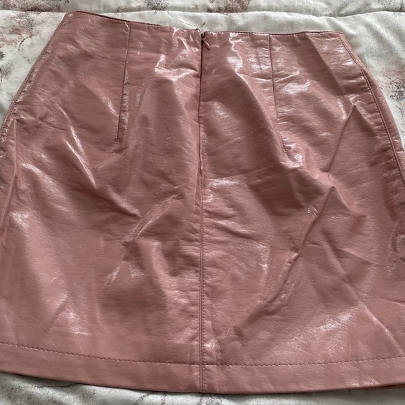Forever 21 Y2K hot pink vegan leather mini skirt with pockets, size S Barbiecore - Picture 7 of 11